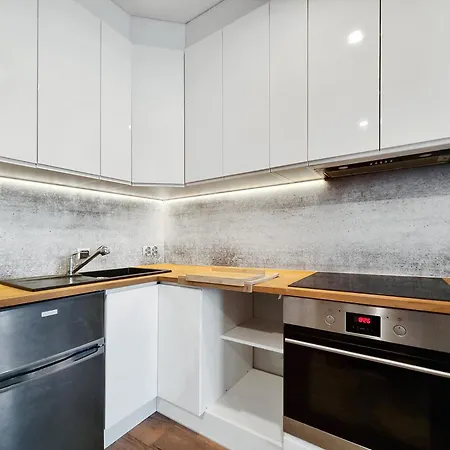 Classy - - Solano & Azymut شقة غدينيا